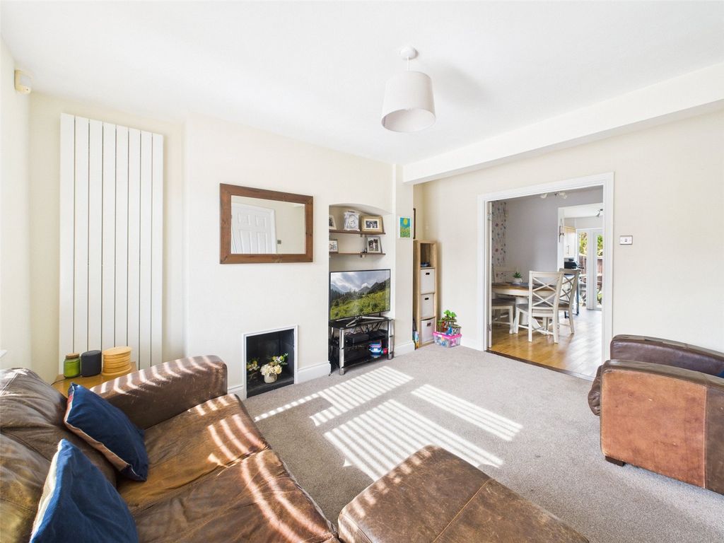 Property photo 1 of 15 Picture No. 16