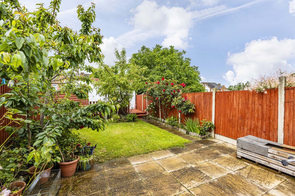 Property photo 3 of 15