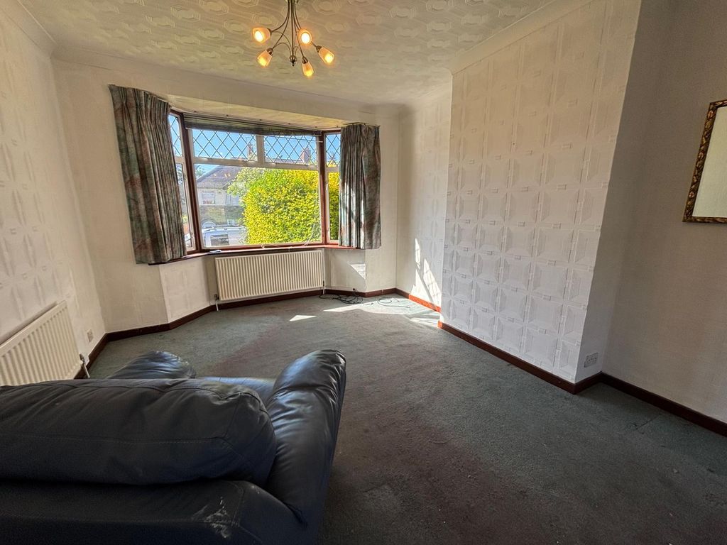 Property photo 3 of 14 2.Jpg