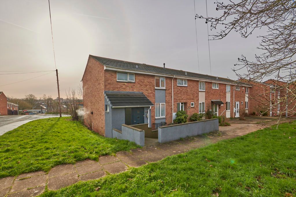 Property photo 1 of 15 Front