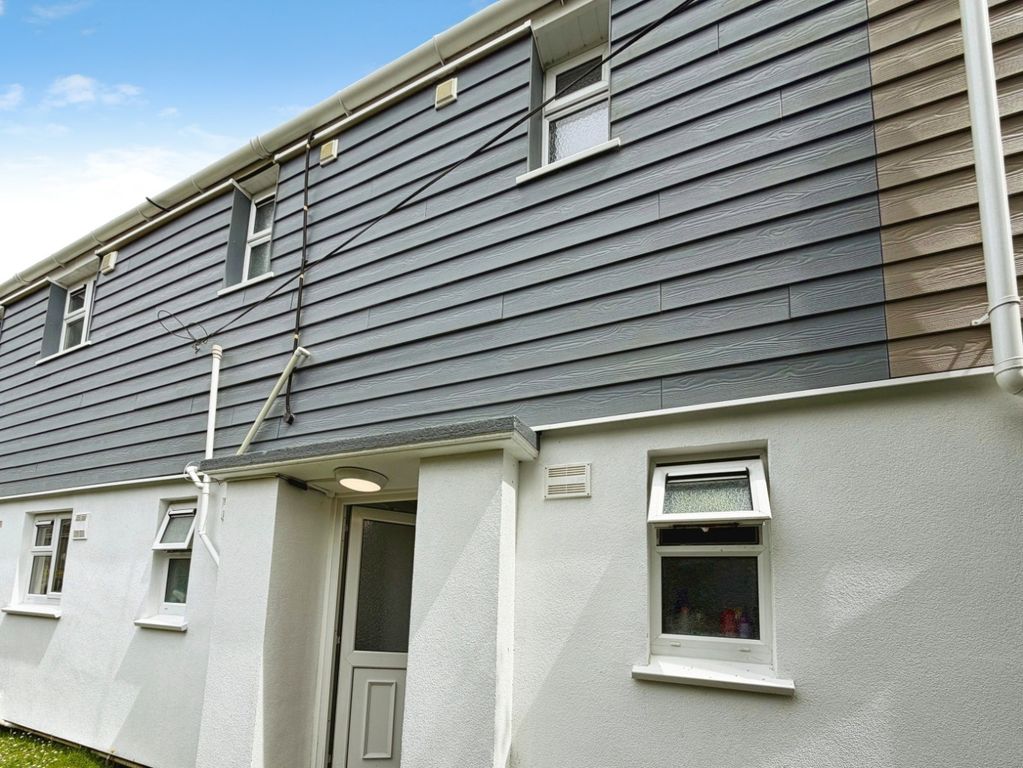 Property photo 1 of 12 5145443
