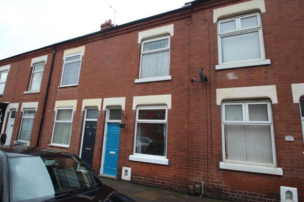 Property photo 1 of 17