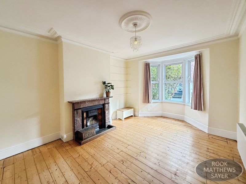 Property photo 2 of 12 Photo 10