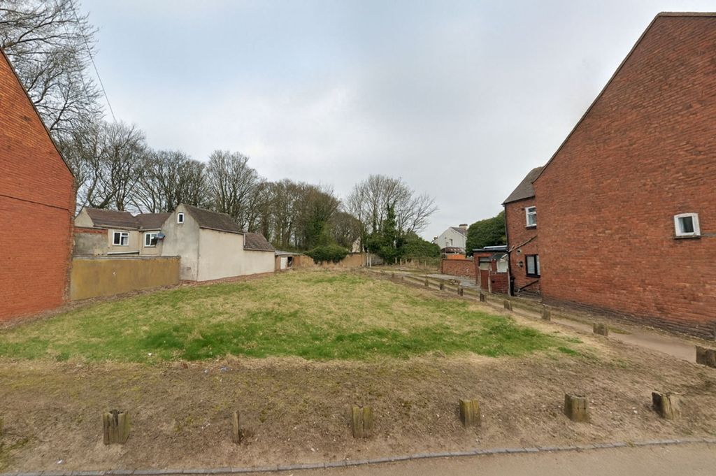 Property photo 1 of 6 The Site At Roadside