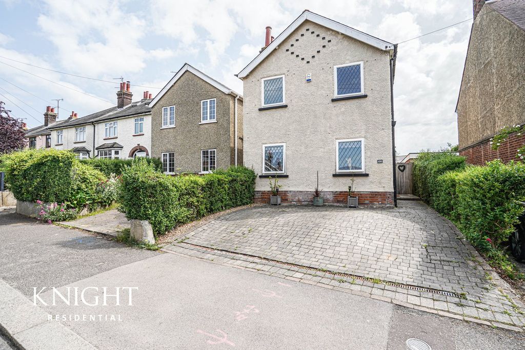 Property photo 1 of 31