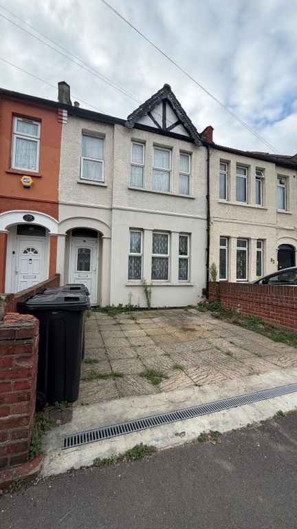 Property photo 1 of 3