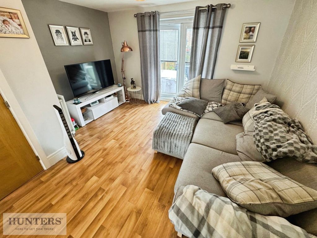 Property photo 2 of 12 Open Plan Kitchen & Lounge
