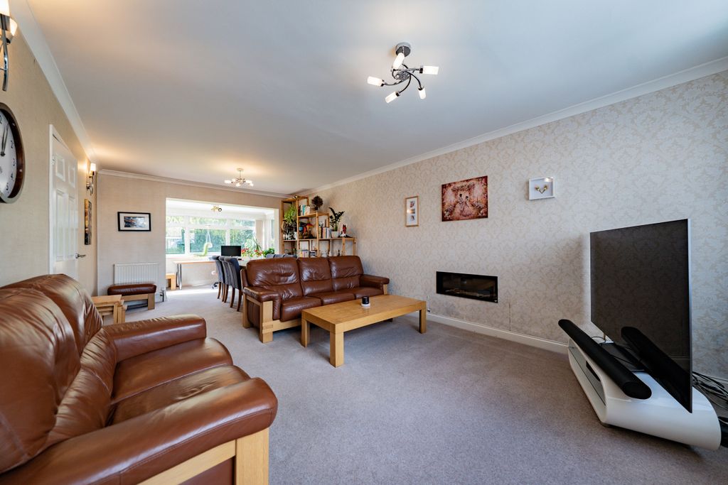 Property photo 2 of 25 Dsc00534