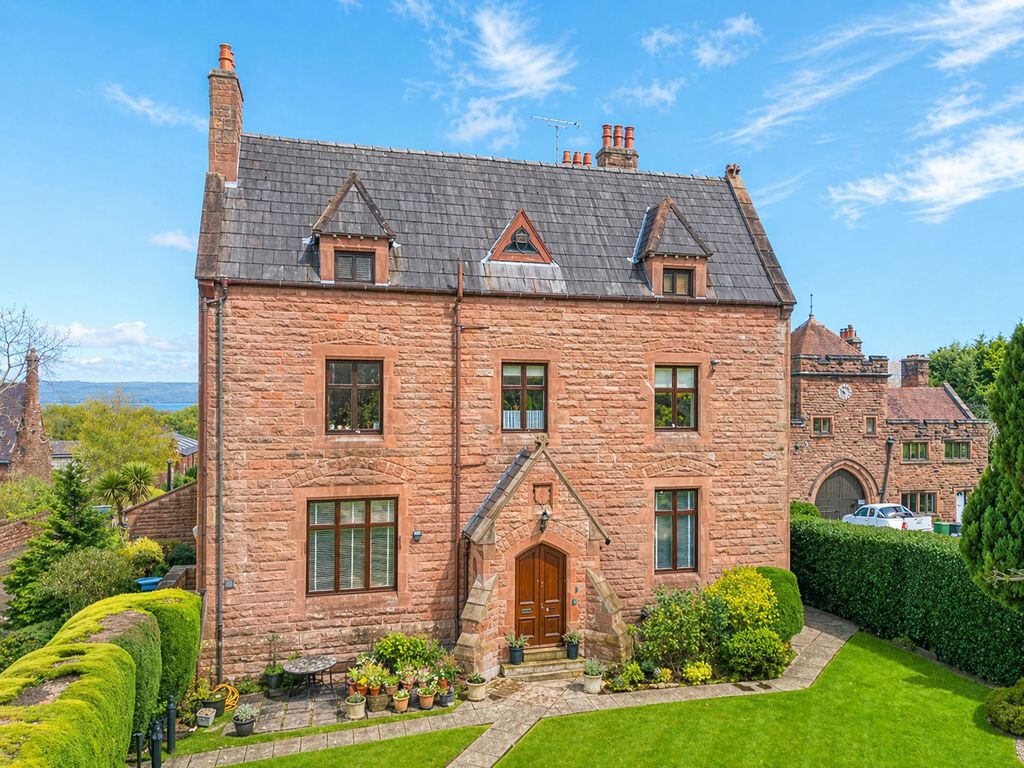Property photo 1 of 16