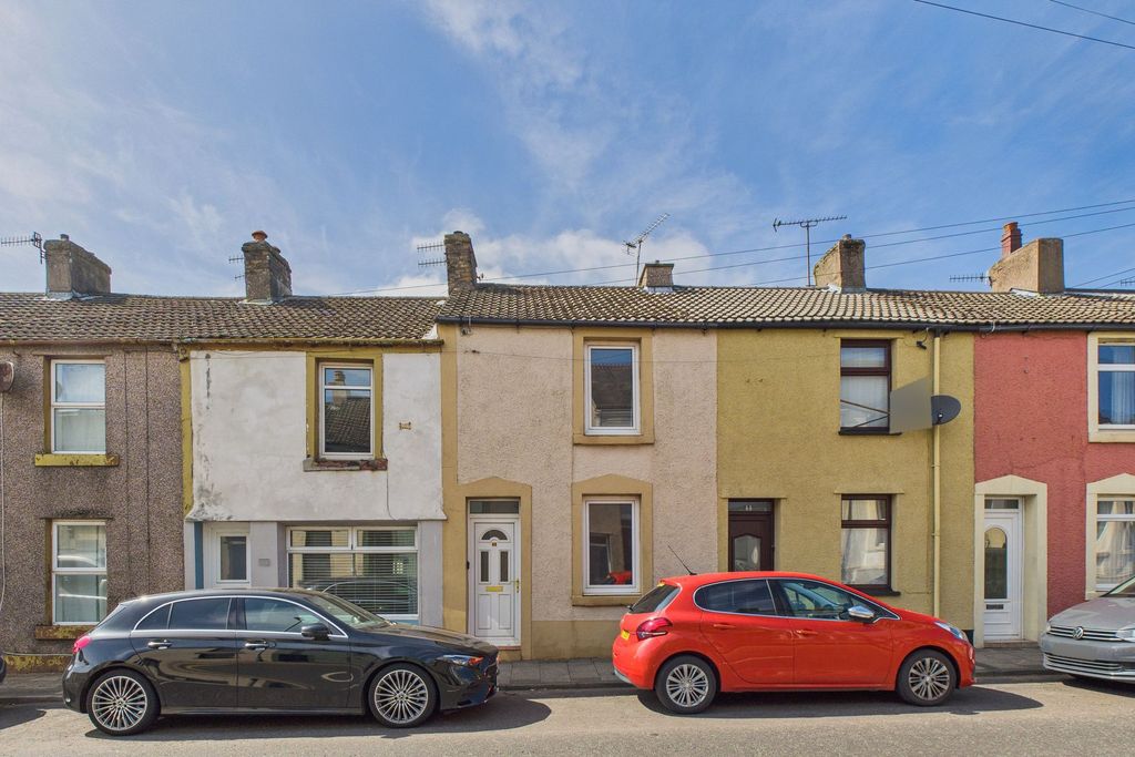 Property photo 1 of 14