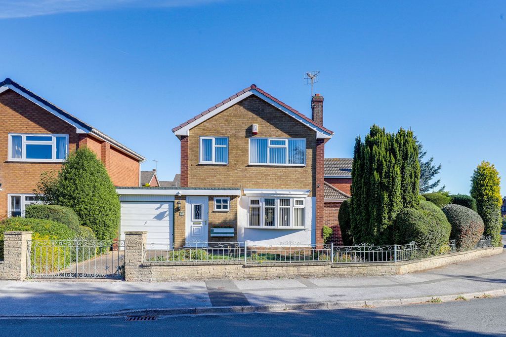 Property photo 1 of 25