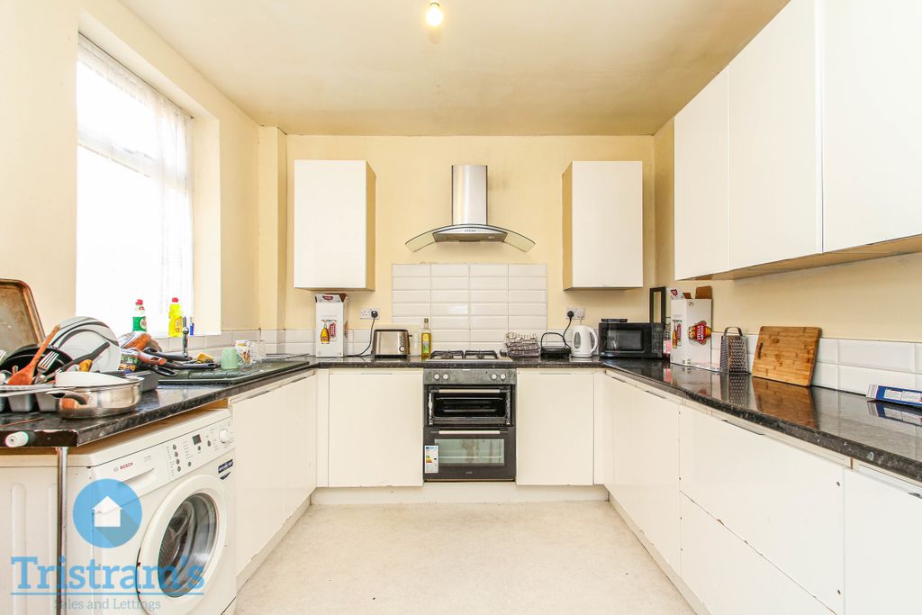 Property photo 2 of 19 Img_1147