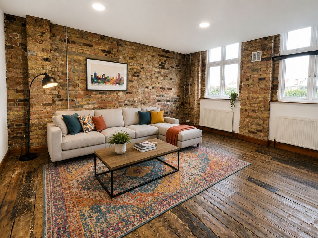 Property photo 1 of 6