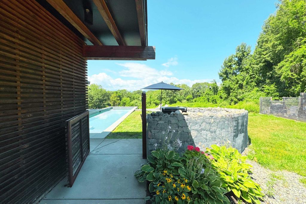 Property photo 3 of 18 <Alttext/>