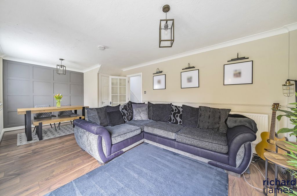 Property photo 2 of 17 Adadb4F5864942F190d246453Cb4A57c
