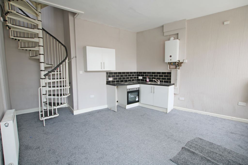 Property photo 2 of 5 2