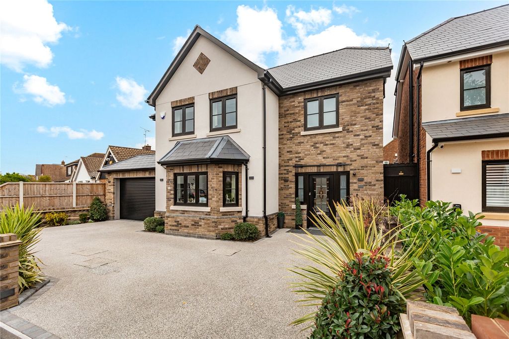 Property photo 1 of 36 Front