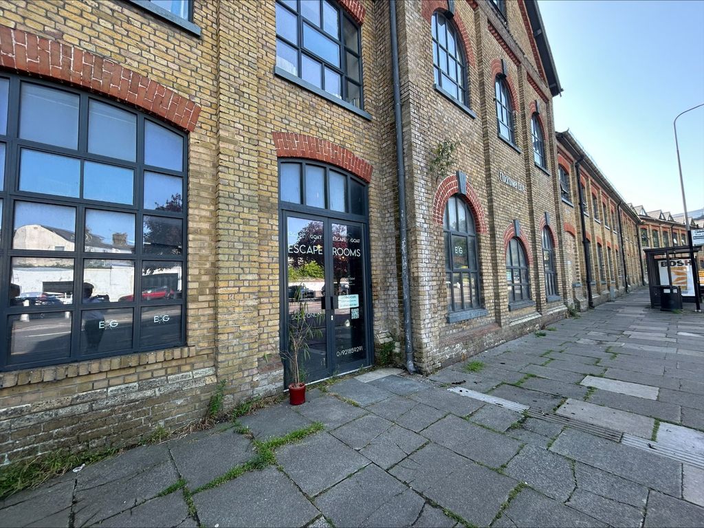 Property photo 2 of 9 Picture No. 03