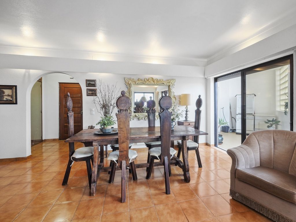 Property photo 3 of 26