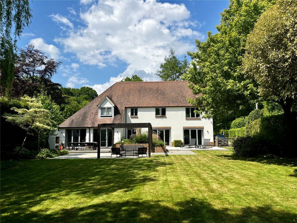 Property photo 1 of 19 Picture No. 01