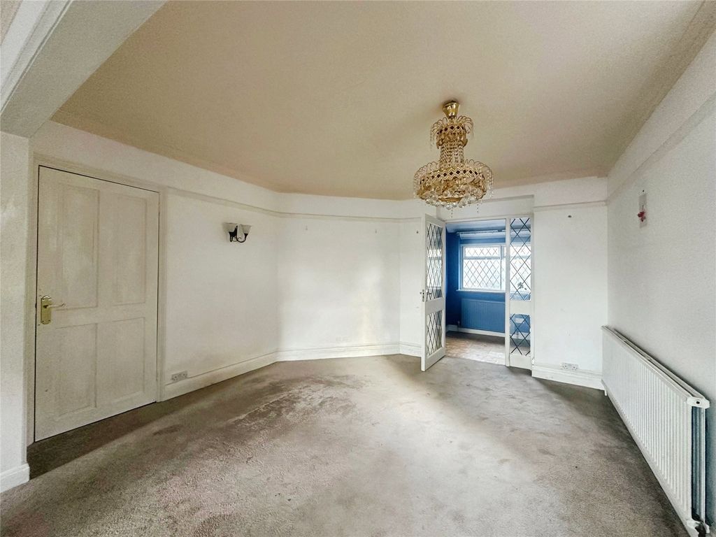 Property photo 3 of 14 Picture No. 15