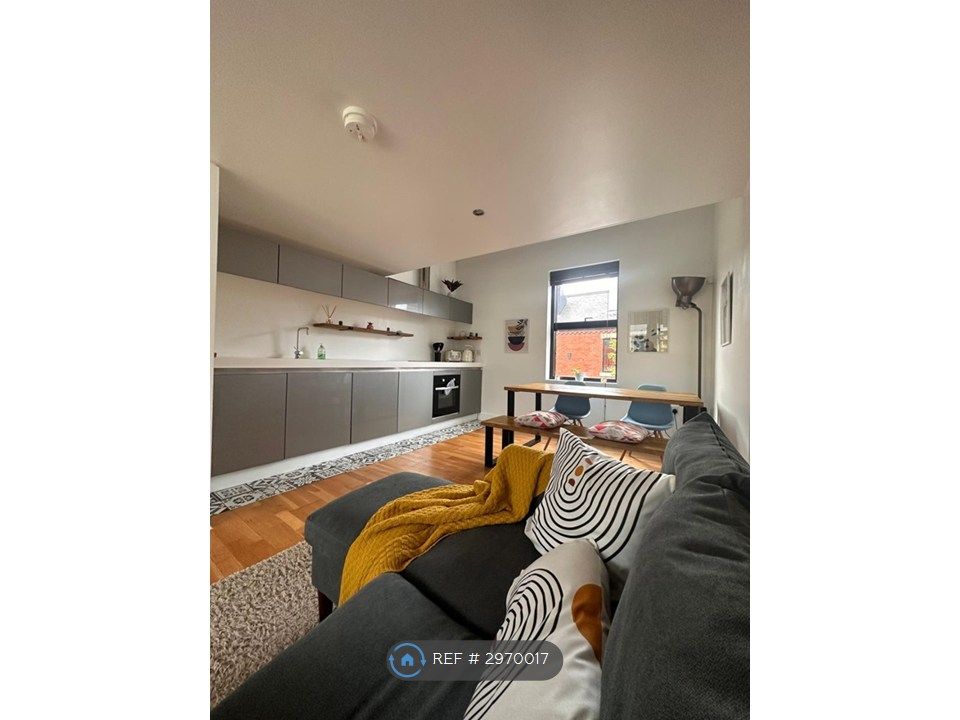 Property photo 1 of 24 Two Bedroom Terraced For Rent