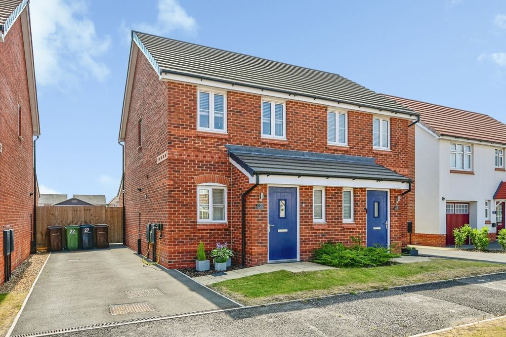 Property photo 1 of 17 Pbox-Img.Jpg