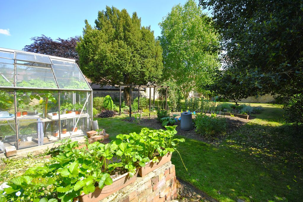 Additional image 54 of 4 bed detached house for saleWestgate, Tickhill, Doncaster DN11