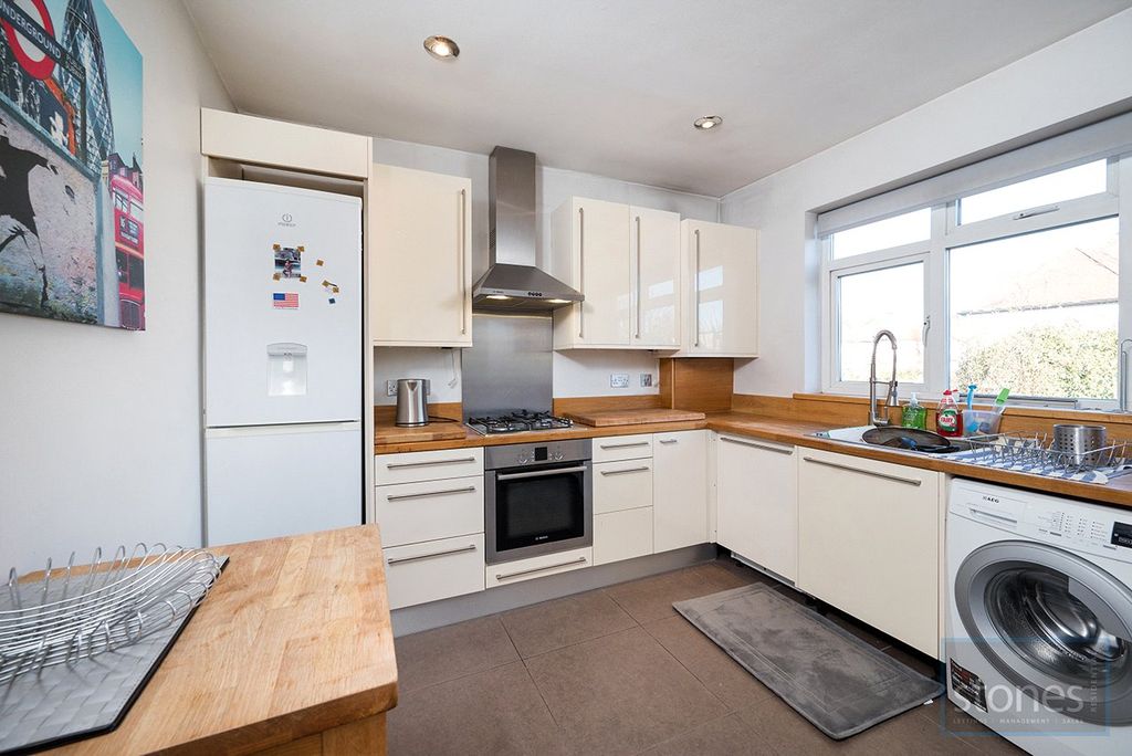 Property photo 2 of 13 Picture No. 06