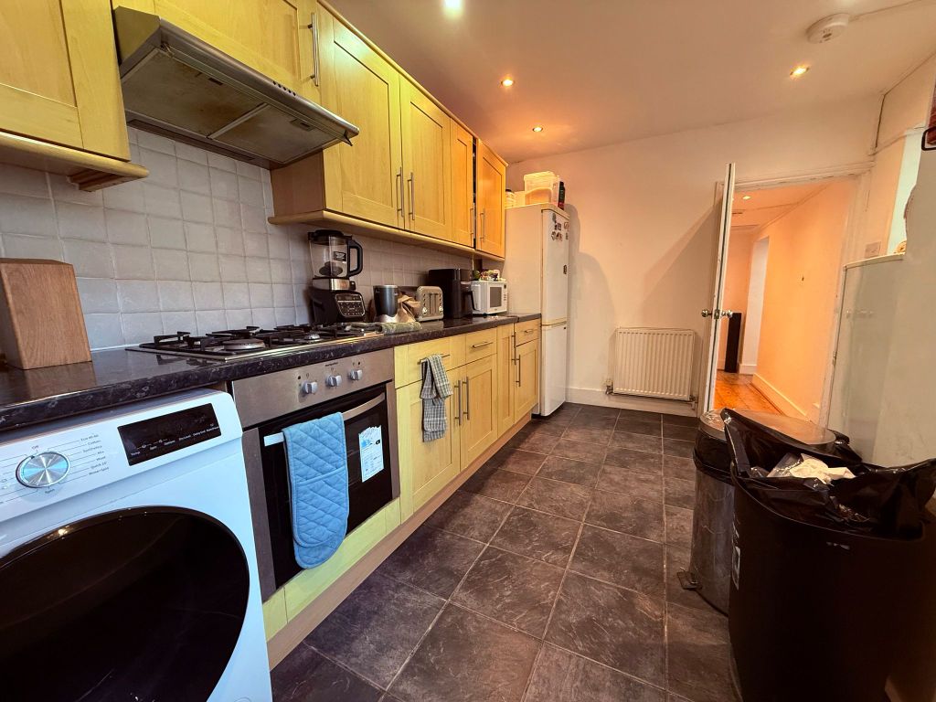 Property photo 2 of 17 Original-015B6889-D667-4634-A603-58F1422Cf979.Jpeg