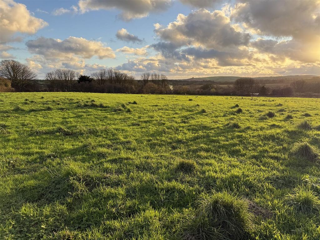 Property photo 2 of 6 Img_5897.Jpg