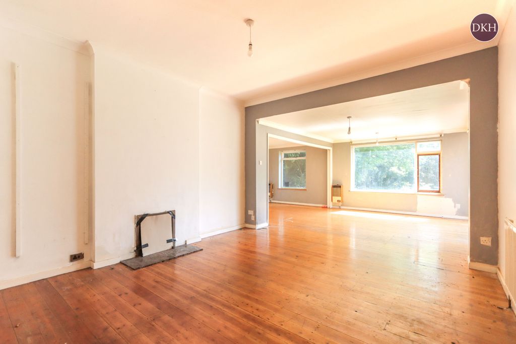 Property photo 2 of 18 Picture No. 07
