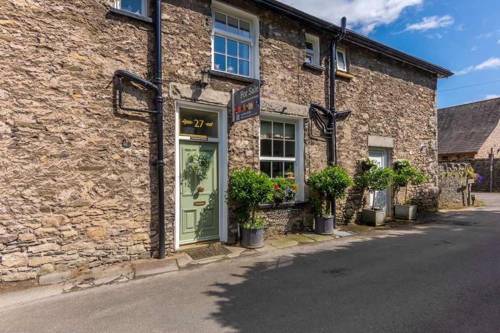 Property photo 1 of 26