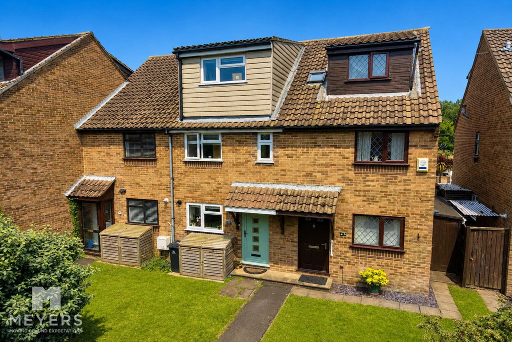 Property photo 1 of 33