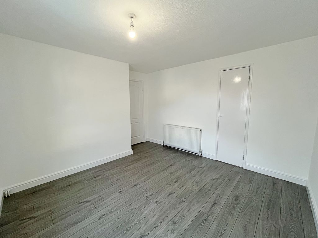 Additional image 5 of 3 bed maisonette for saleCommunity Road, Greenford UB6