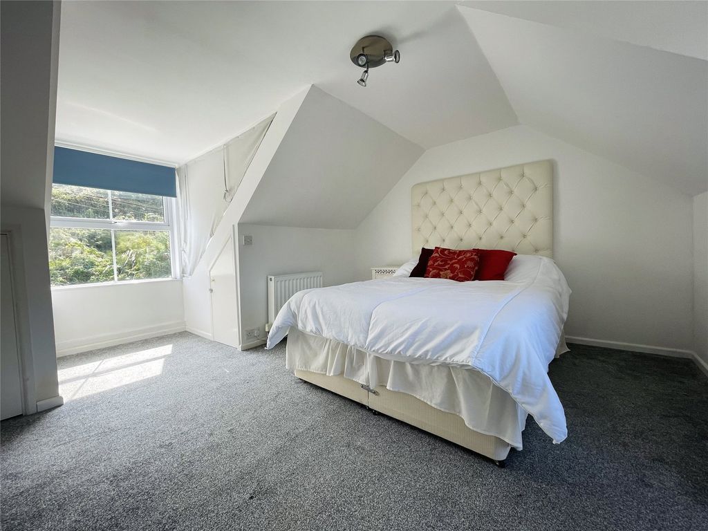 Property photo 3 of 11 Picture No. 04