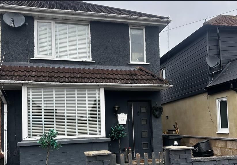 Property photo 1 of 1 Front Elevation