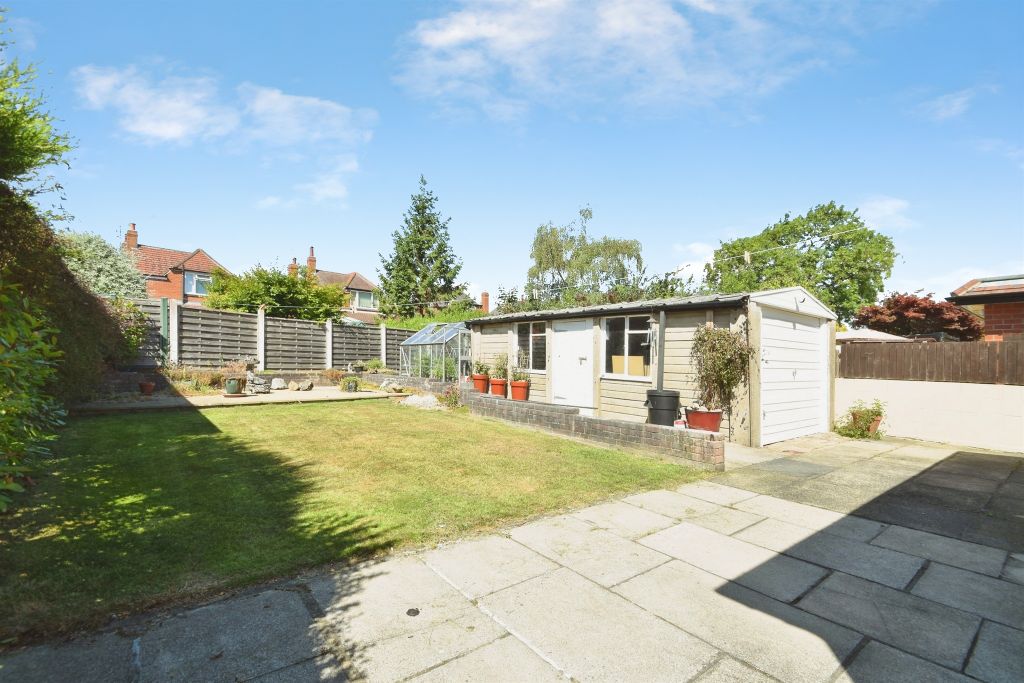 Property photo 3 of 19