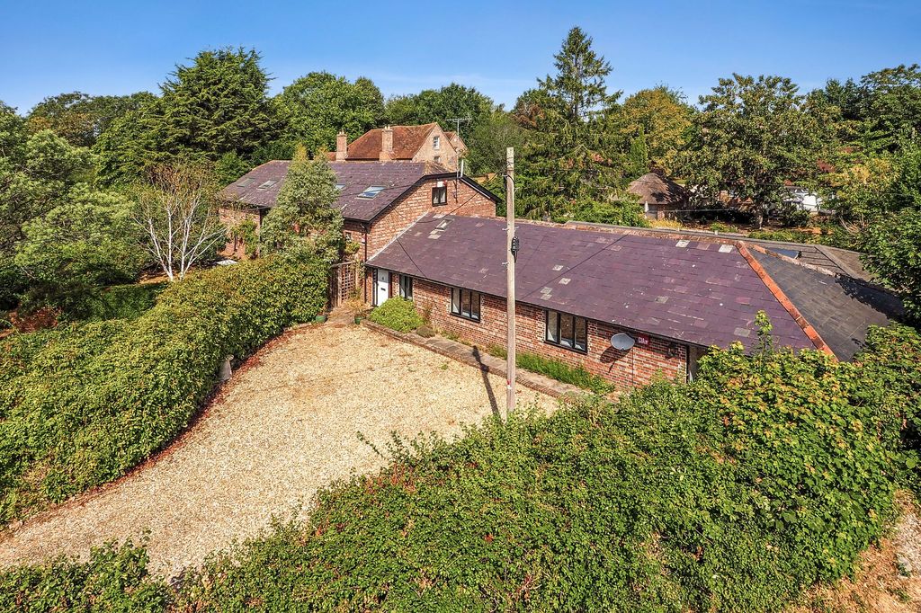 Property photo 1 of 35