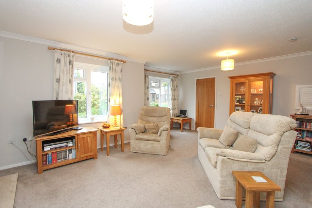 Property photo 3 of 22