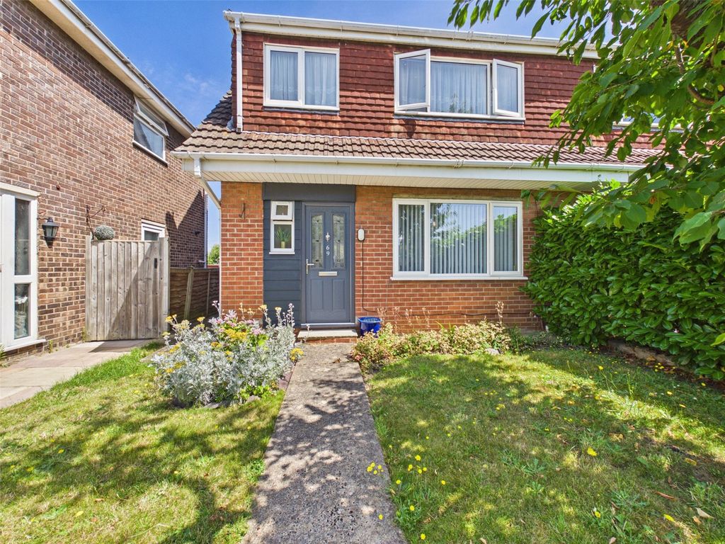 Property photo 1 of 15 Picture No. 17