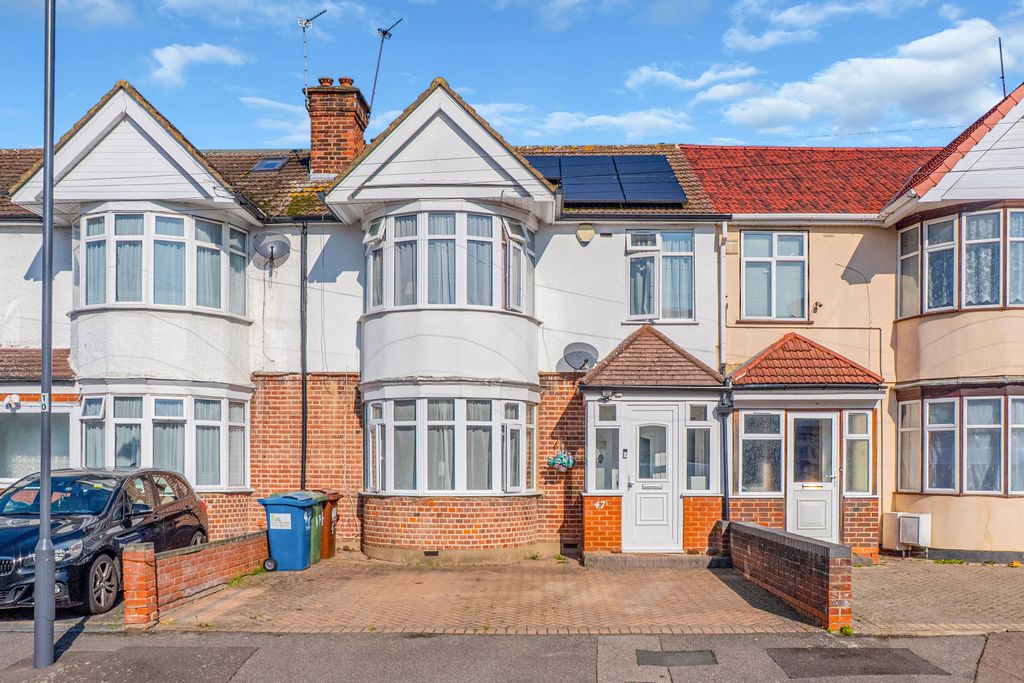 Property photo 1 of 9