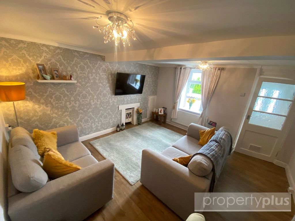 Property photo 3 of 12 Picture No. 08