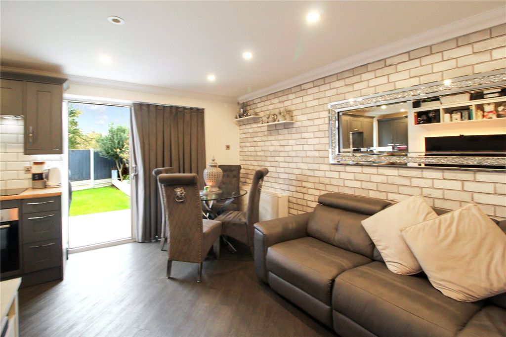 Property photo 2 of 11 Picture No. 06