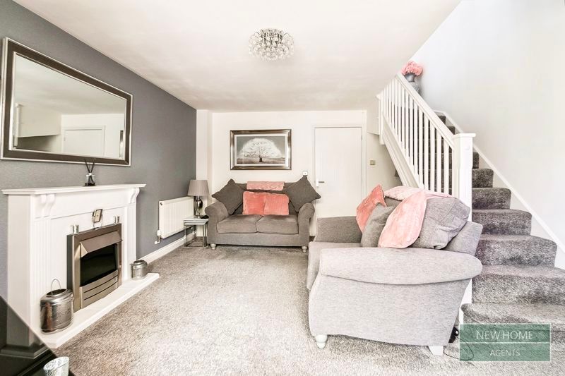 Property photo 3 of 14 Photo 6