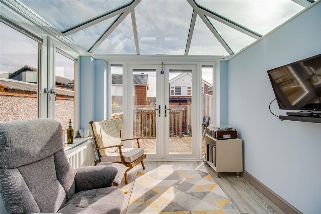 Property photo 2 of 12 Sun Room