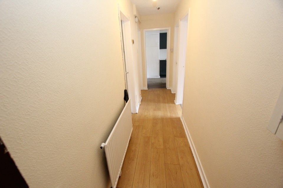 Property photo 2 of 13 Hall