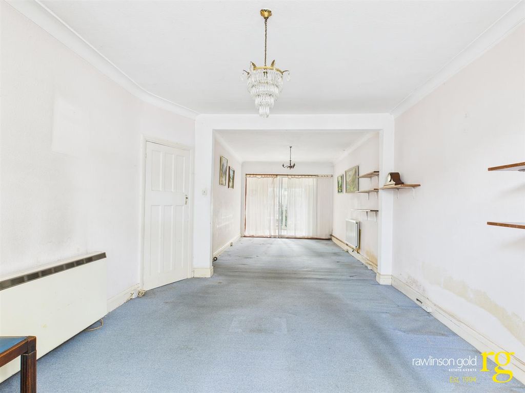 Property photo 3 of 13 Cam02900G0-Pr0284-Still005.Jpg