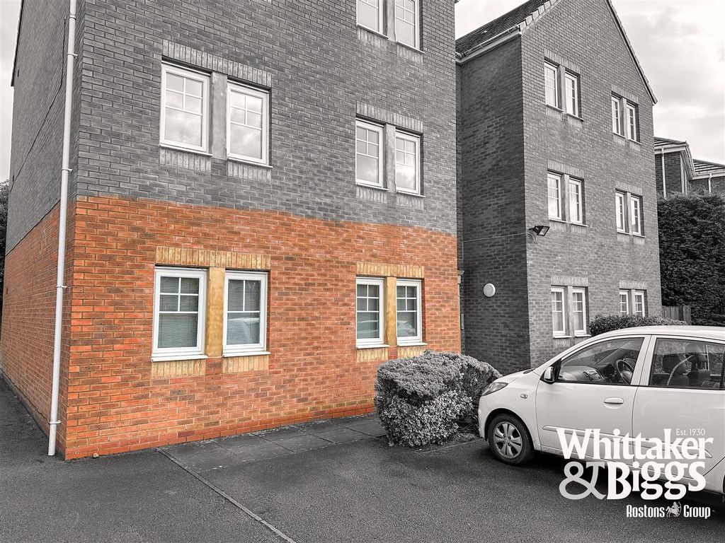 Property photo 2 of 11 85Bac2A9-2812-4E21-A85C-2236B706A4B9.Jpg