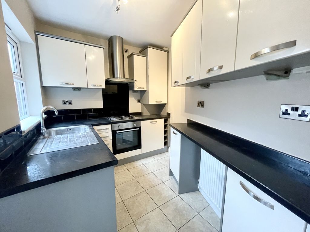 Property photo 2 of 15 Img_E9531